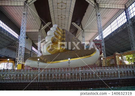 Myanmar, Bago, Shwethalyaung Reclining Buddha Myanmar, Bago, Shwethalyaung Reclining Buddha 140632319