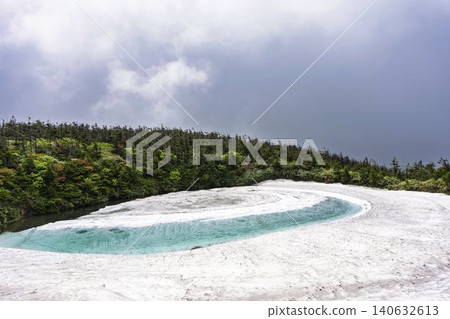 Kagaminuma Pond in early summer: "Hachimantai Dragon Eye" - Semboku City, Akita Prefecture 140632613