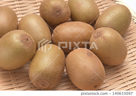 Kiwi fruit Kiwi fruit 140633097