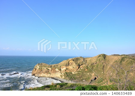 笠島海岸的牛尾組內的褶皺(新潟縣柏崎市) 笠島海岸的牛尾組內的褶皺(新潟縣柏崎市) 140633489