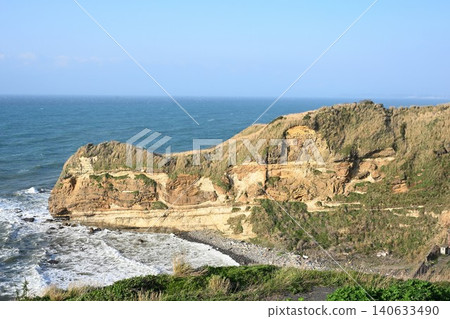 笠島海岸的牛尾組內的褶皺(新潟縣柏崎市) 笠島海岸的牛尾組內的褶皺(新潟縣柏崎市) 140633490