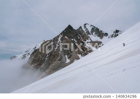 Hakuba-dake of the remaining snow Hakuba-dake of the remaining snow 140634296