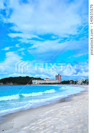 Shirahama Beach in Nanki Shirahama boasts pristine white sand and a vibrant emerald green sea. Shirahama Beach in Nanki Shirahama boasts pristine white sand and a vibrant emerald green sea. 140635876