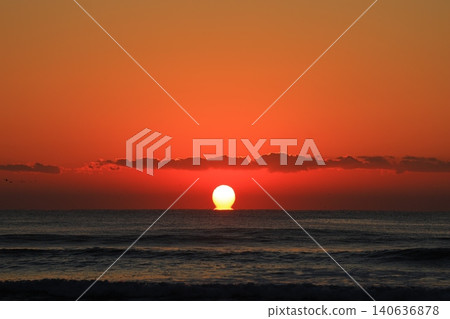 beautiful beach sunrise beautiful beach sunrise 140636878