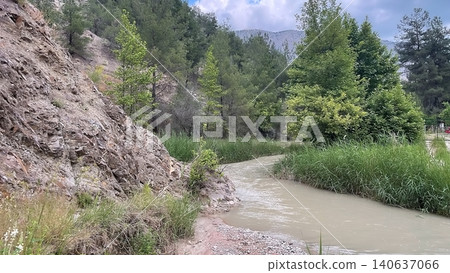 Harmankoy, famous for its canyon and cherry trees, is located in the Inhisar district of Bilecik province in Turkey. 140637066