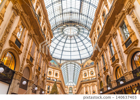 Galleria，義大利米蘭的地標購物中心 140637403