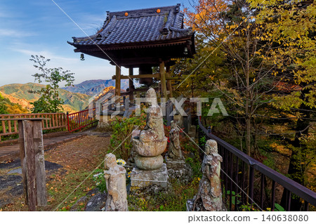 Autumn foliage scenery at Kurotakiyama Fudoji Temple in western Joshu Autumn foliage scenery at Kurotakiyama Fudoji Temple in western Joshu 140638080