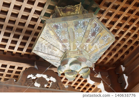 桑名草社神社大門處的六角形菱形燈籠 桑名草社神社大門處的六角形菱形燈籠 140638776