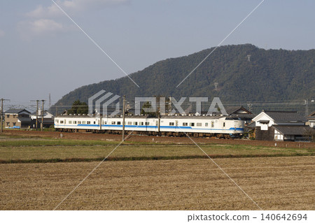 419系列列車運行於北陸本線 140642694