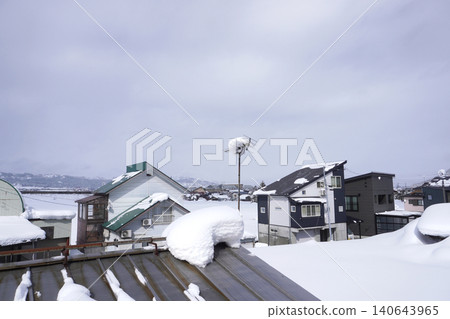 積雪覆蓋的八木天線 03 140643965