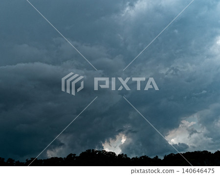 Thundercloud approach Thundercloud approach 140646475