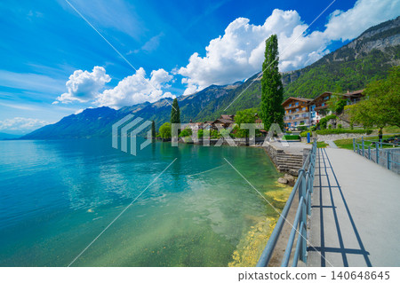 瑞士布里恩茨湖的美景 瑞士布里恩茨湖的美景 140648645