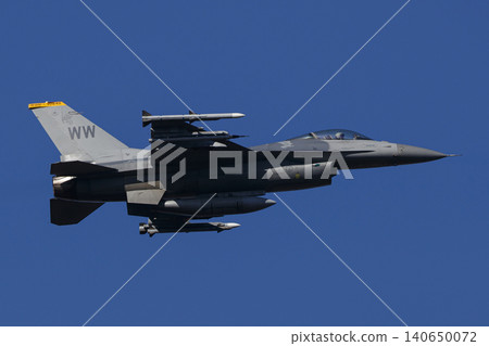 F-16 Fighting Falcon F-16 Fighting Falcon 140650072