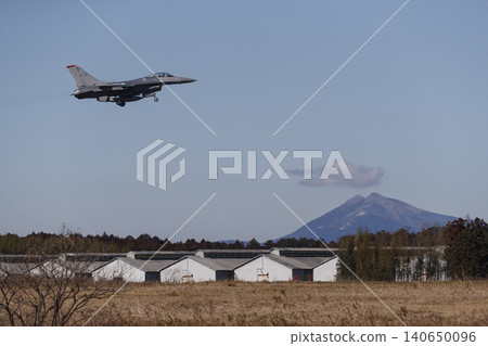 F-16 戰隼 F-16 戰隼 140650096