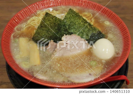 Pork bone soy sauce ramen Pork bone soy sauce ramen 140651310