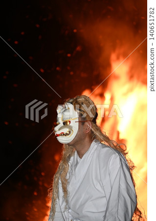 Nasu Sacred Fire Festival: White-faced, golden-haired nine-tailed fox drum performance, Tochigi Prefecture Nasu Sacred Fire Festival: White-faced, golden-haired nine-tailed fox drum performance, Tochigi Prefecture 140651782