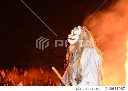 那須聖火祭:白臉金髮九尾狐狸鼓表演,栃木縣 那須聖火祭:白臉金髮九尾狐狸鼓表演,栃木縣 140651967