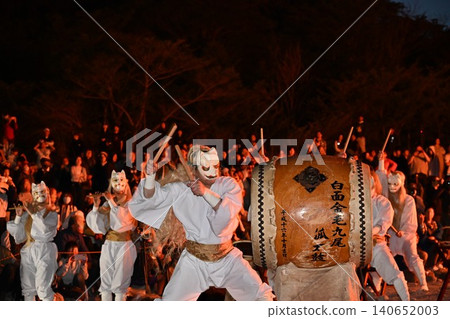 那須聖火祭:白臉金髮九尾狐狸鼓表演,栃木縣 那須聖火祭:白臉金髮九尾狐狸鼓表演,栃木縣 140652003