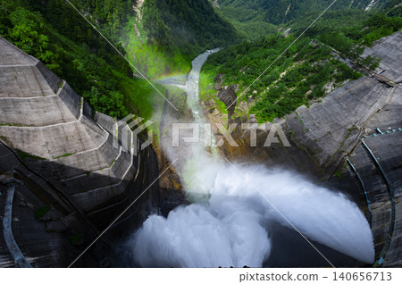 Kurobe Dam and Tateyama (Toyama - a spectacular summer view) Kurobe Dam and Tateyama (Toyama - a spectacular summer view) 140656713