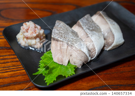 水煮黃尾魚 140657334