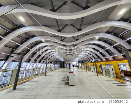 Ginza Line, Shibuya Station, September 2022 Ginza Line, Shibuya Station, September 2022 140658642