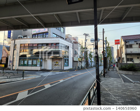 新柴又站,2022年10月清晨 新柴又站,2022年10月清晨 140658960