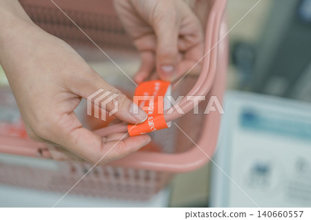 店員 售貨員 女生 140660557