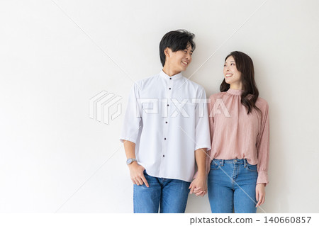 Portrait of a man and woman Portrait of a man and woman 140660857