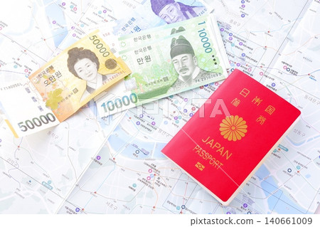 使用日本護照(普通10年紅色護照)和韓幣韓元紙幣規劃您的韓國之旅。 使用日本護照(普通10年紅色護照)和韓幣韓元紙幣規劃您的韓國之旅。 140661009
