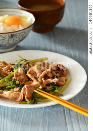 豆豉肉芹菜 豆豉肉芹菜 140661393