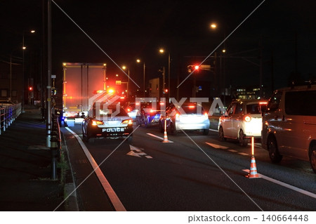 Enforcement of traffic violations at night 140664448