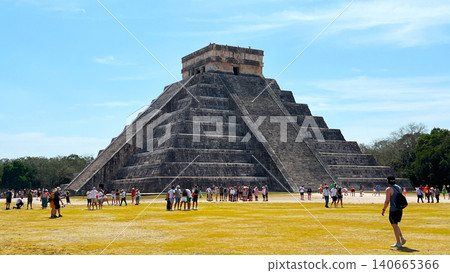 [Cancun, Mexico] Chichen Itza Ruins: A Symbol of the Ancient Mayan Civilization | Pyramids and the Temple of Kukulkan 140665366