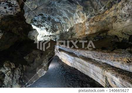 Lava tube entrance on Santa Cruz Island in Galapagos, Ecuador 140665627