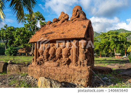 Ancient tiki carvings at Tohua Temehea, Taiohae, Nuku Hiva, French Polynesia Ancient tiki carvings at Tohua Temehea, Taiohae, Nuku Hiva, French Polynesia 140665640