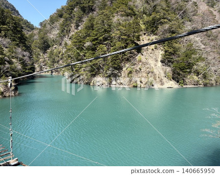 翡翠綠湖懸索橋 翡翠綠湖懸索橋 140665950