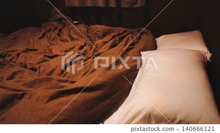 Bedding to put in bed Bedding to put in bed 140666121