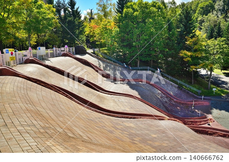 瀧野鈴蘭山坡國立公園的景色 140666762