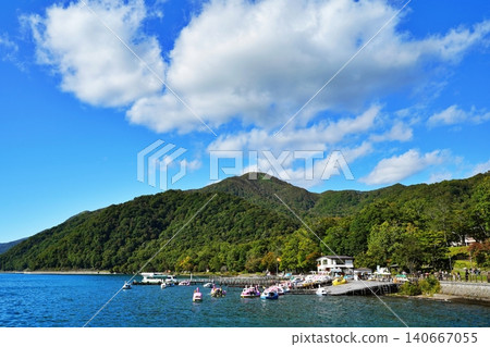支笏湖的景觀 支笏湖的景觀 140667055