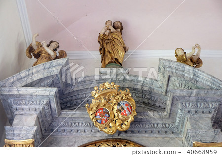 Saint Christopher, statue on altar in chapel Amorsbrunn in Amorbach, Forest of Odes Bavaria, Germany Saint Christopher, statue on altar in chapel Amorsbrunn in Amorbach, Forest of Odes Bavaria, Germany 140668959