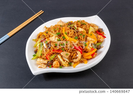 mixed Seafood Fried Noodles - Chinese Style Stir Fry Noodles mixed Seafood Fried Noodles - Chinese Style Stir Fry Noodles 140669847