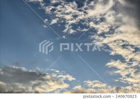 Sun Rays Breaking Through Clouds In Blue Sky Sun Rays Breaking Through Clouds In Blue Sky 140670823