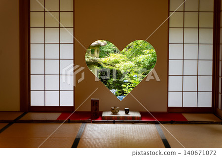 Inome window at Shōjuin Temple in Kyoto Inome window at Shōjuin Temple in Kyoto 140671072
