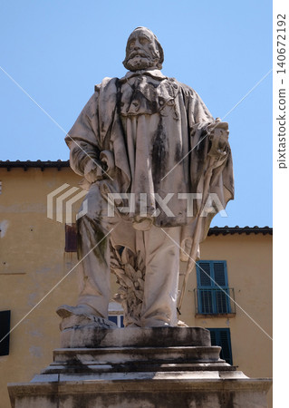Giuseppe Garibaldi statue by Urbano Lucchesi in Lucca, Italy Giuseppe Garibaldi statue by Urbano Lucchesi in Lucca, Italy 140672192