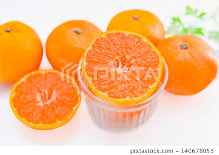 Juicy, bright orange Satsuma mandarins from Peru Juicy, bright orange Satsuma mandarins from Peru 140678053