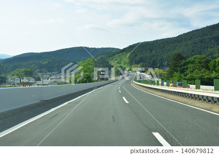 Scenery of Joshinetsu Expressway 140679812