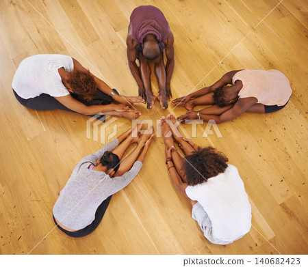 Above, studio and people stretching legs on floor in class to start dance practice or rehearsal in academy. Students, group and healthy exercise on ground for fitness with pilates or yoga in school Above, studio and people stretching legs on floor in class to start dance practice or rehearsal in academy. Students, group and healthy exercise on ground for fitness with pilates or yoga in school 140682423