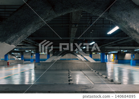 Unmanned underground parking lot and concrete structure space Unmanned underground parking lot and concrete structure space 140684895