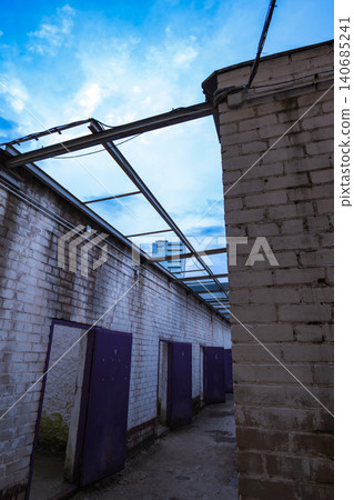 Roofless white brick corridor at Lukiskes Prison, Vilnius, Lithuania Roofless white brick corridor at Lukiskes Prison, Vilnius, Lithuania 140685241