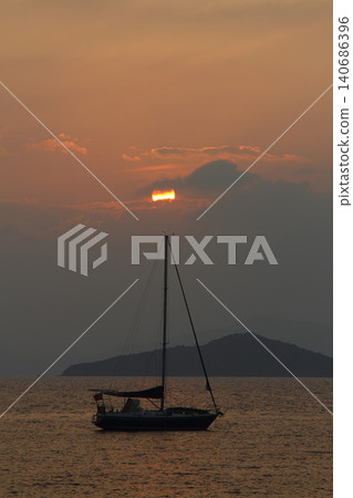 Seaside town of Turgutreis and spectacular sunsets Seaside town of Turgutreis and spectacular sunsets 140686396