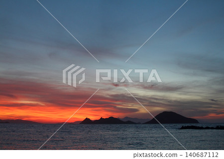 Seaside town of Turgutreis and spectacular sunsets 140687112
